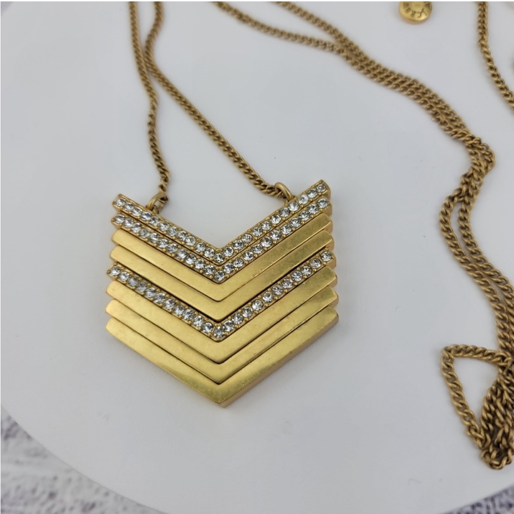 J. Crew Swarovski Rhinestone Crystal Pave Chevron Modern Pendant Necklace, Rare - Picture 6 of 15